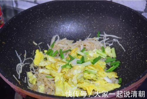金针菇炒蛋|真正“补脑菜”找到了，比核桃还补脑，提高智力，学会有口福了