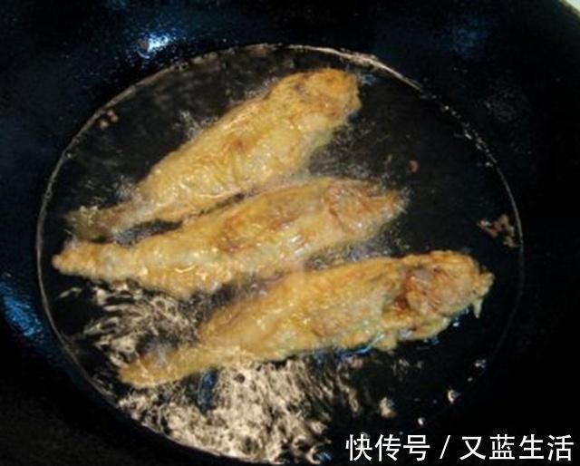 小黄鱼|炸小黄鱼时，别只懂裹粉老厨娘说多加这一步，外酥里嫩，不腥