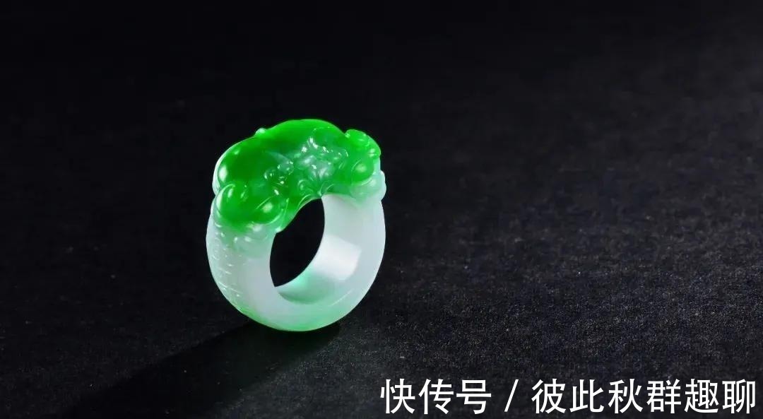 翡翠 四种小众又好看的翡翠手饰,没戴过就太遗憾了