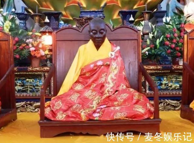 玄觉禅师$他与六祖惠能4问4答,终成为一代宗师,圆寂时有大雁护驾西归