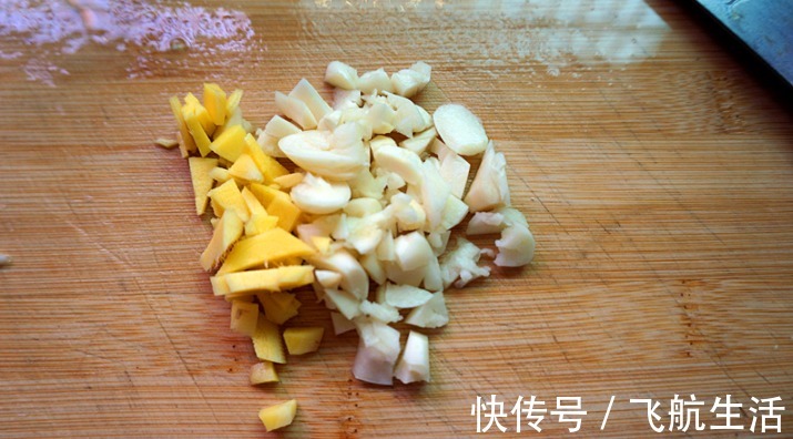 山东巡抚|在家也能做出饭店味道的宫保鸡丁，下饭好吃，味道赞