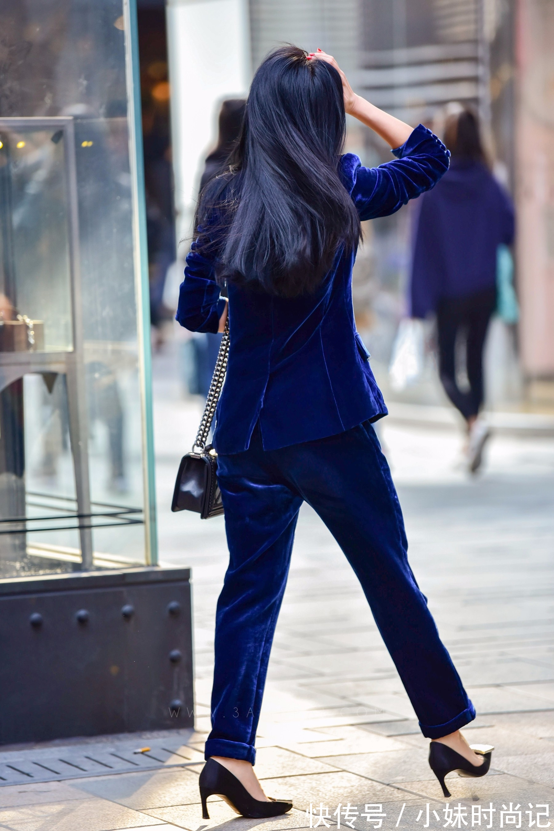 穿搭 女士穿西装,不仅要体现出时尚帅气的效果,更要体现出端庄与大气