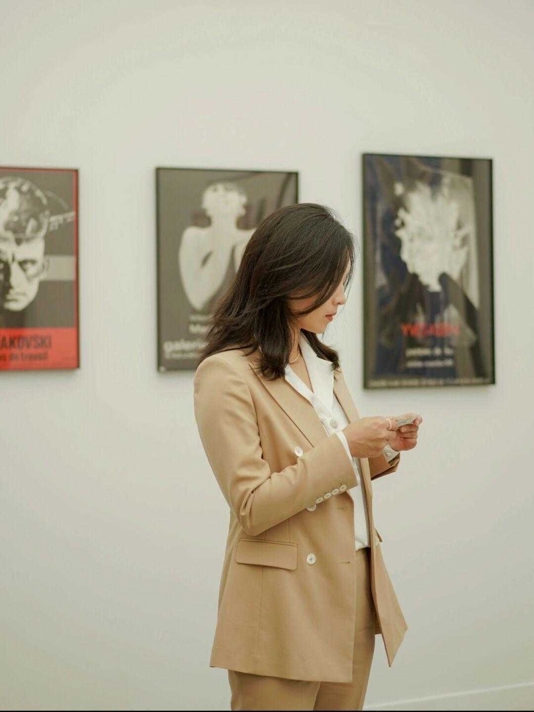 时尚博主|真正会穿的女人,30岁要穿的好看,必须断舍离,这样更完美