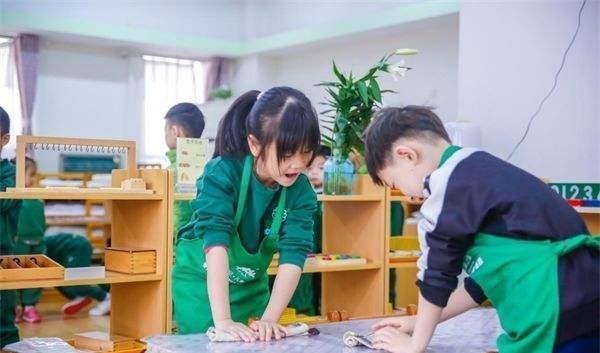 特征|有出息的孩子,一般都有这“3个”特征,特别是第1个,准的很