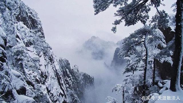 七律@诗词七律《冬雪》