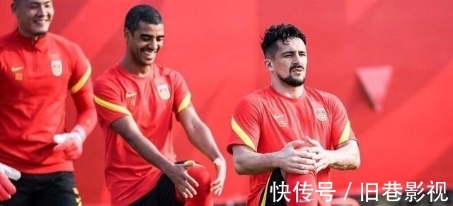 |国足昔日笑话证明自我,官方发言称赞,他将提升国足实力