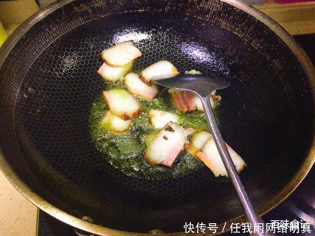 南方人看到这菜“百吃不厌”,北方人却说吃不惯!