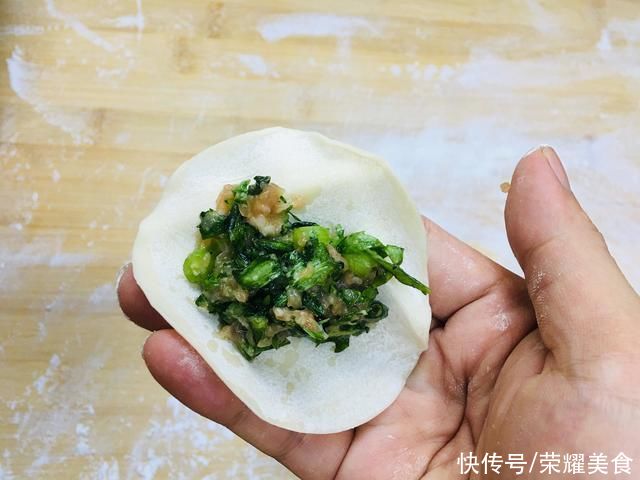 蔬菜|大热天，用这蔬菜包饺子吃吧，好吃开胃营养高，舒坦地度过夏天