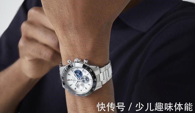 chrono 公价就差1000块的两大热门!史努比和真通拿,应该怎么选!