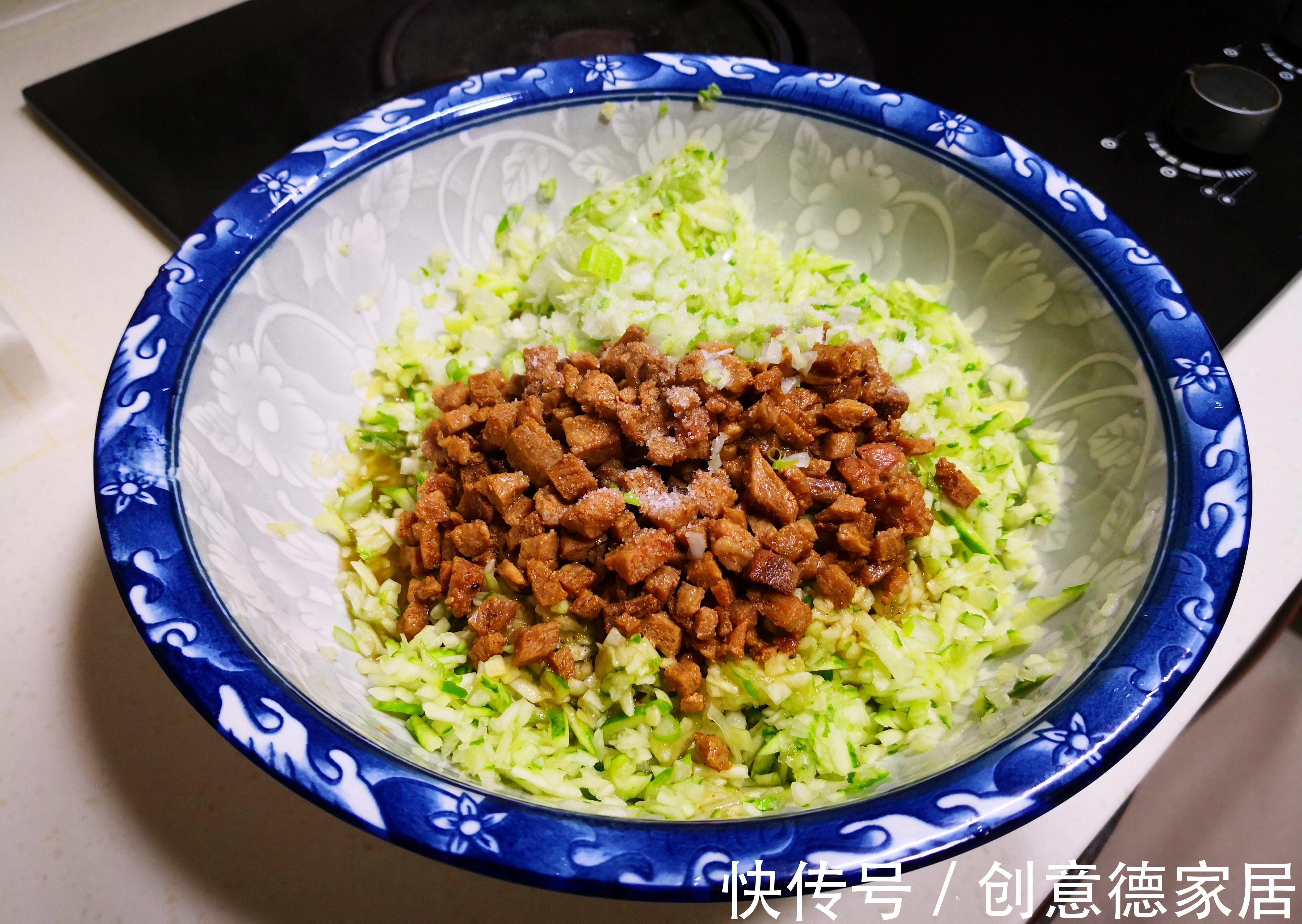 10月此菜正当季,才5毛一斤,健脾养胃营养高,包饺子比韭菜都鲜