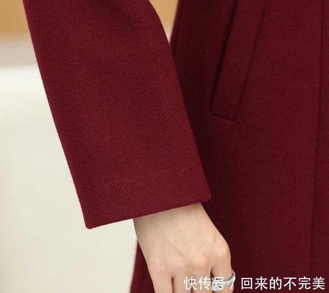 70后人再不打扮就老了!19年最流行这些女装,年轻洋气显气质