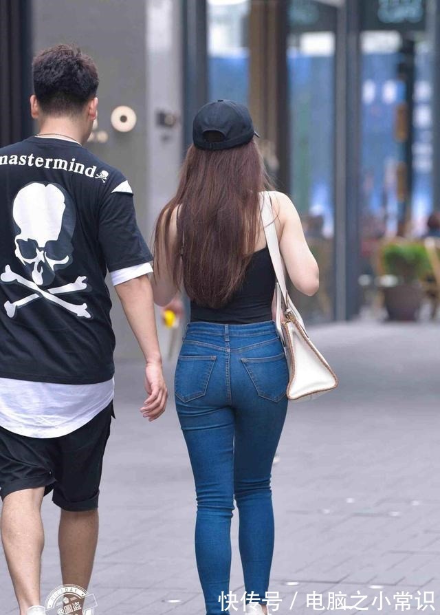 瑜伽裤 精致的印花瑜伽裤穿搭,给你想要的优雅感,美丽清澈!