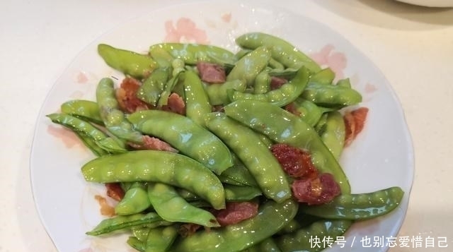 广州一家四口的午餐,4菜1汤,家常味道吃得香,晒图都夸孝顺贴心