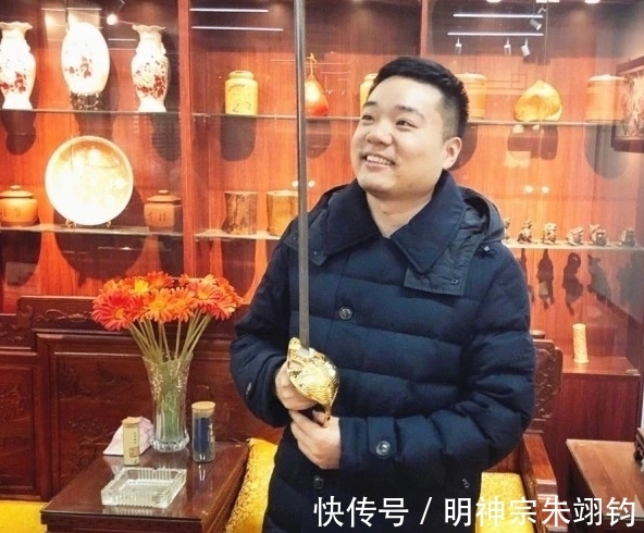 亿万富豪|台球第一人丁俊晖，代言费用很高，如今已是亿万富豪级别？