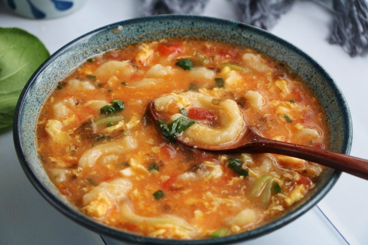 一到冬天,女儿就馋这早餐,营养又暖胃,每次要吃2碗,1周吃3回