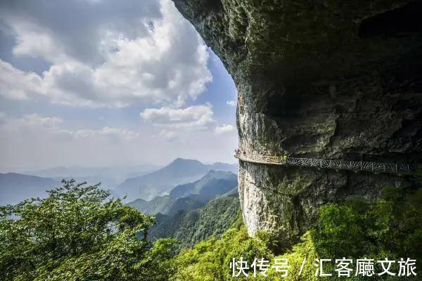 避暑胜地|重庆人私藏的避暑地，人少景美超清凉，挑一个去过22℃的夏天