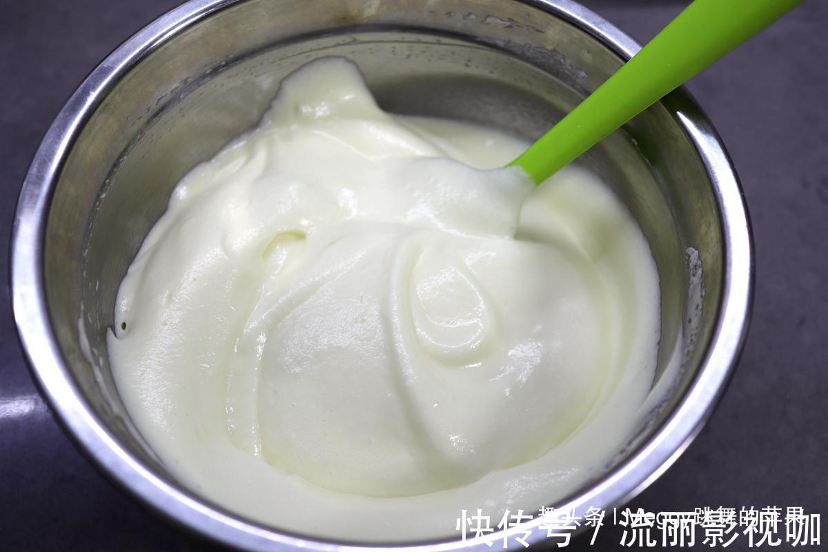 比戚风蛋糕还好吃的轻乳酪蛋糕，入口清凉即化，学会了都能开店