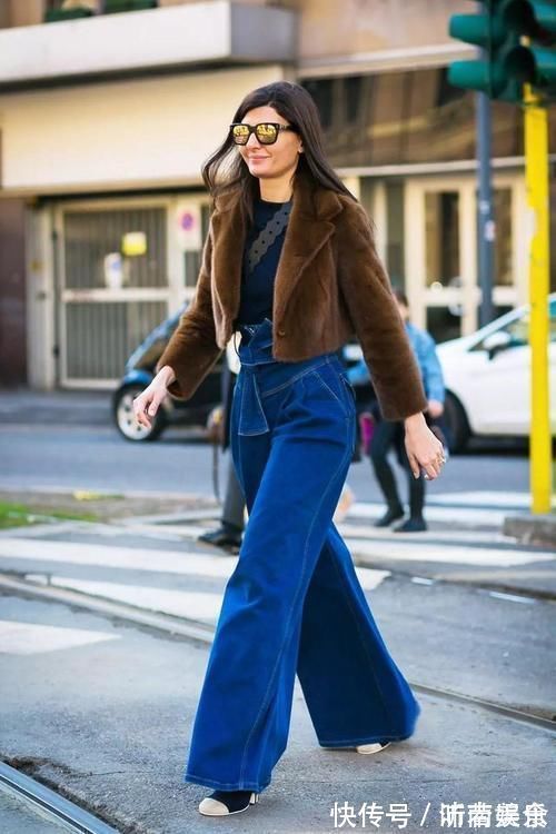 裤装 最近流行一种穿法,叫“短靴+长裤”,显高显腿长,很适合小个子