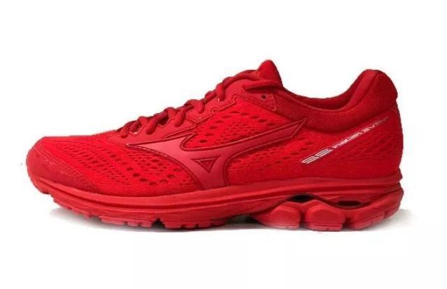 boost|跑鞋推荐:七大品牌超高人气的跑鞋汇总