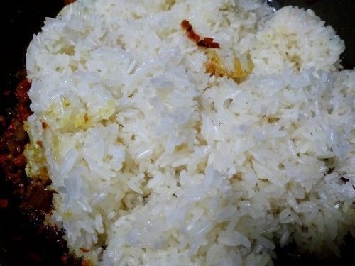  饺子皮|宝藏小吃烧麦，做法很简单，多做一点冷冻起来，想吃蒸一下就行