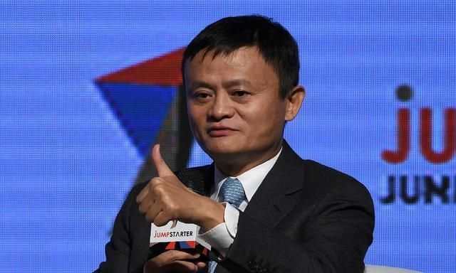 时刻|市值跌掉近2万亿！阿里巴巴迎来史上最难时刻