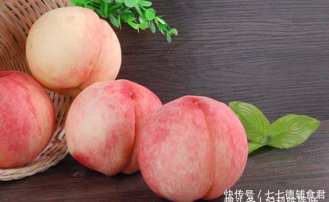 桃子|女性到了中年,常吃几种食物,排毒养颜,延缓衰老,养护皮肤