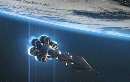 飞行 如果20岁的宇航员驾驶光速飞船飞行10年,他再回地球时是几岁