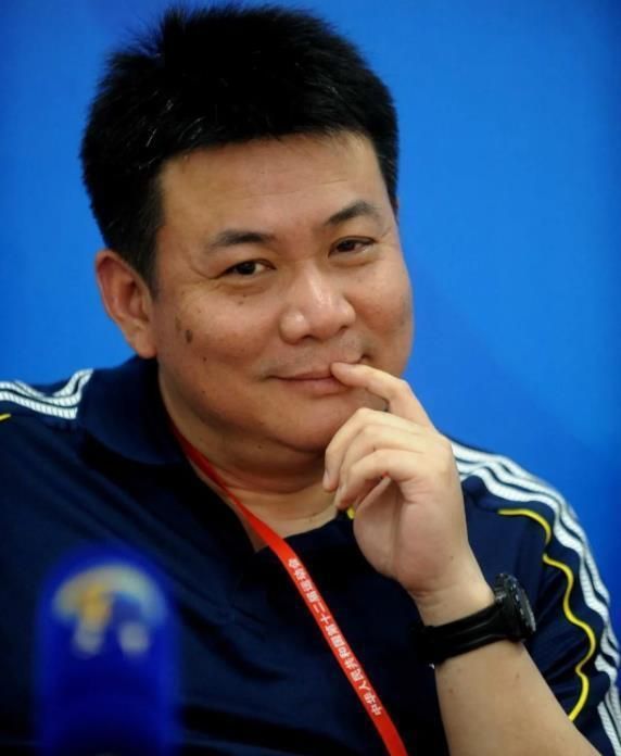 中国排协|女排要变!蔡斌透露组建国家队的一个细节,4大国手将受到冲击