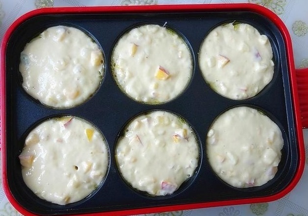 1个鲜桃1碗面,10分钟做成早餐饼,暄软香甜,特好吃,孩子最爱