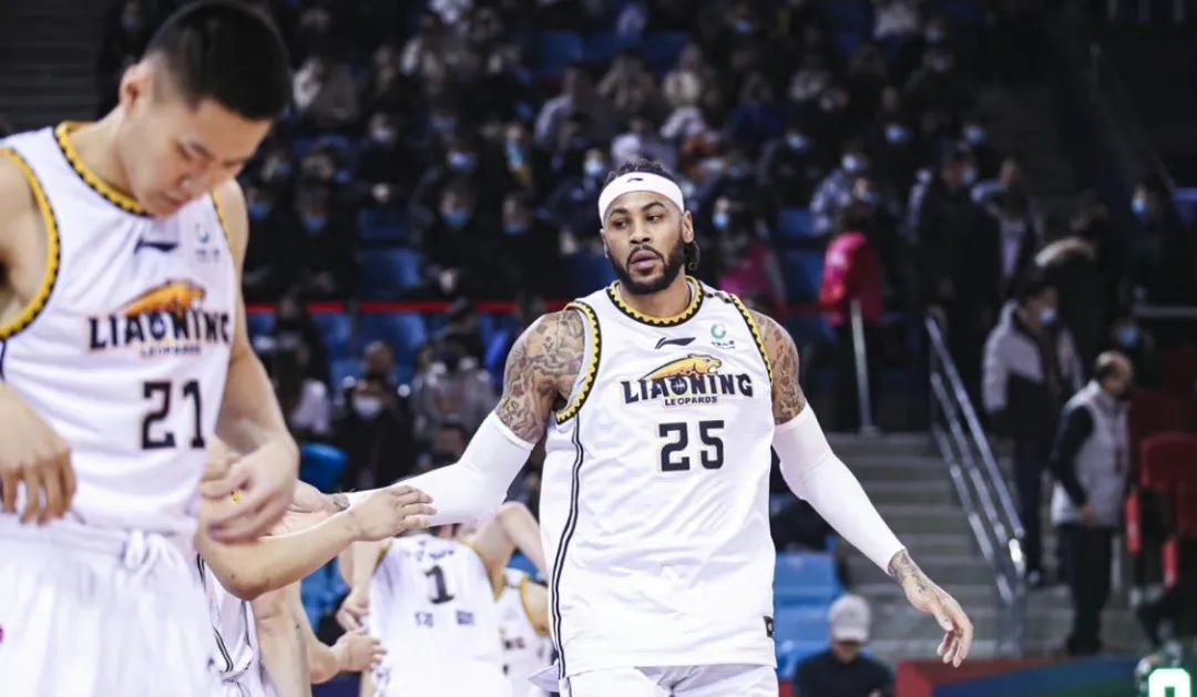 大韓|郭艾倫休戰(zhàn)，張鎮(zhèn)麟30+8，遼籃首節(jié)19-0打花天津，豪取CBA6連勝！