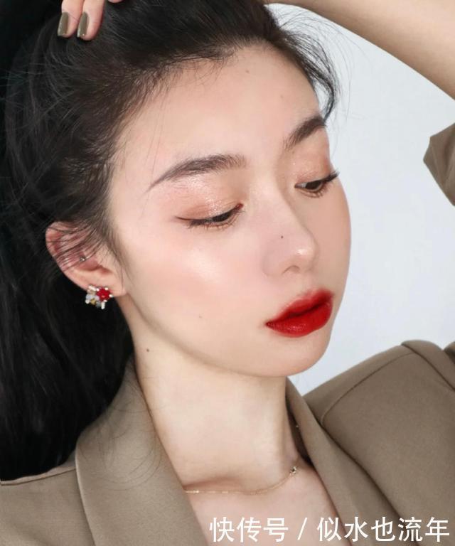 这些品牌的口红颜色，让你时刻保持温柔小甜甜，不向岁月低头