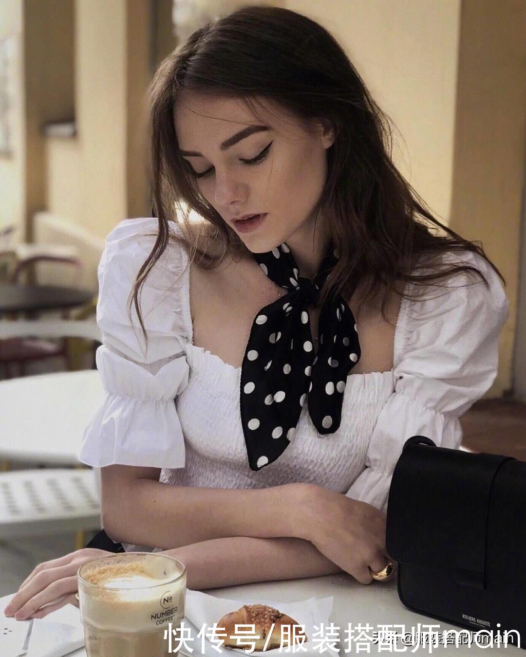 翻倍|丝巾别只会系脖子！掌握这4个技巧，普通人也能气质翻倍