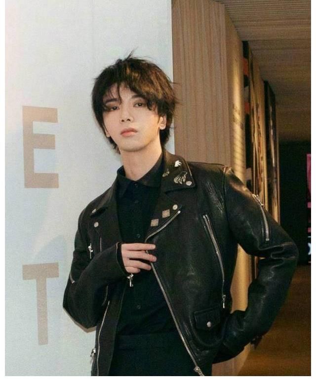 大眾|歌手創作應該去迎合大眾口味嗎？華晨宇怎么看