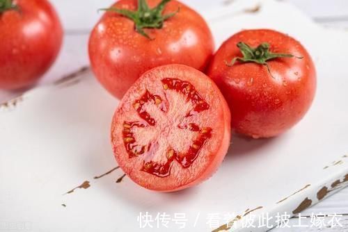 睡眠质量|女人不想“老得快”,多吃5种碱性食物,美容养颜显年轻