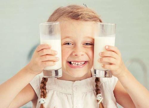 替代|含糖饮料是孩子身高隐形杀手这一替代饮品美味有营养,能促长高