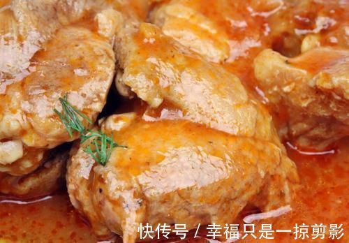 跳广场舞|33岁女子,跳广场舞突然晕倒,脑溢血离世,医生惋惜:2件事要了她的命!