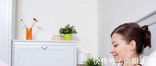 产检|孕妇挺了8个月大肚子，等待她的却是空月子，最后哭成泪人