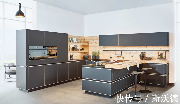 岛台|为什么现在装修时会定制中岛“橱柜”？