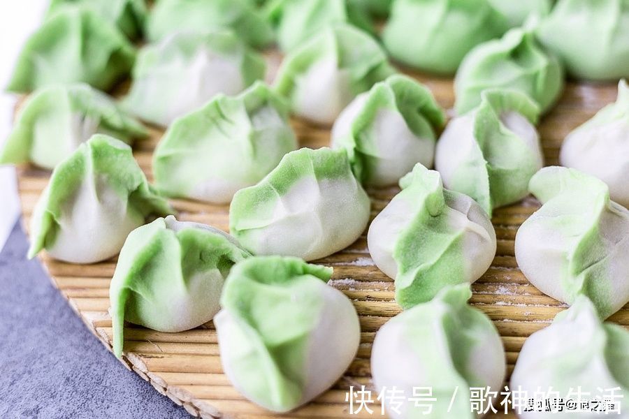 小技巧|白菜猪肉馅饺子，10人9错，3个小技巧，饺子鲜嫩多汁孩子特爱吃