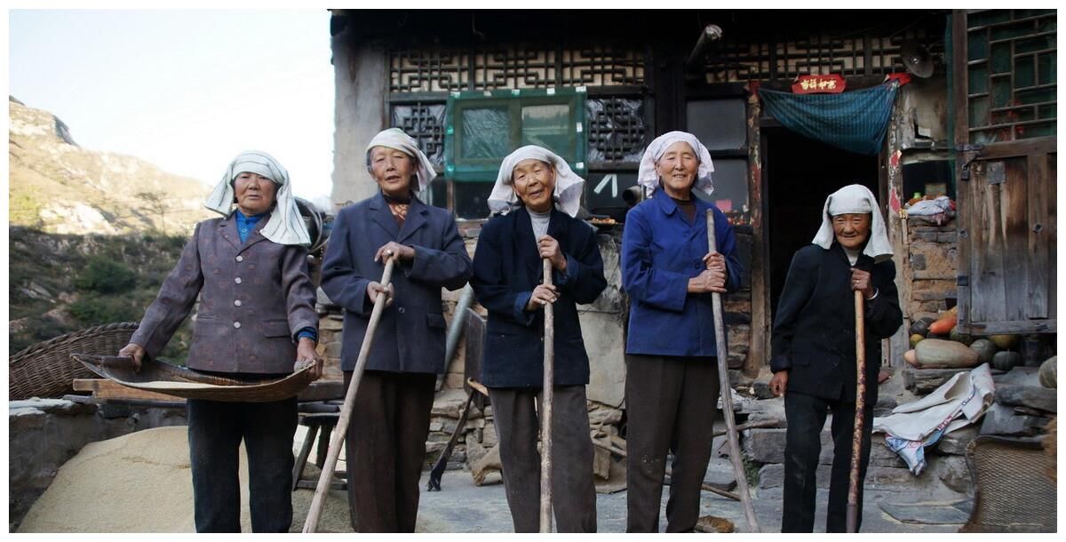 藏在太行山深处的千年古村，兴盛时有600人，如今仅剩11位老人