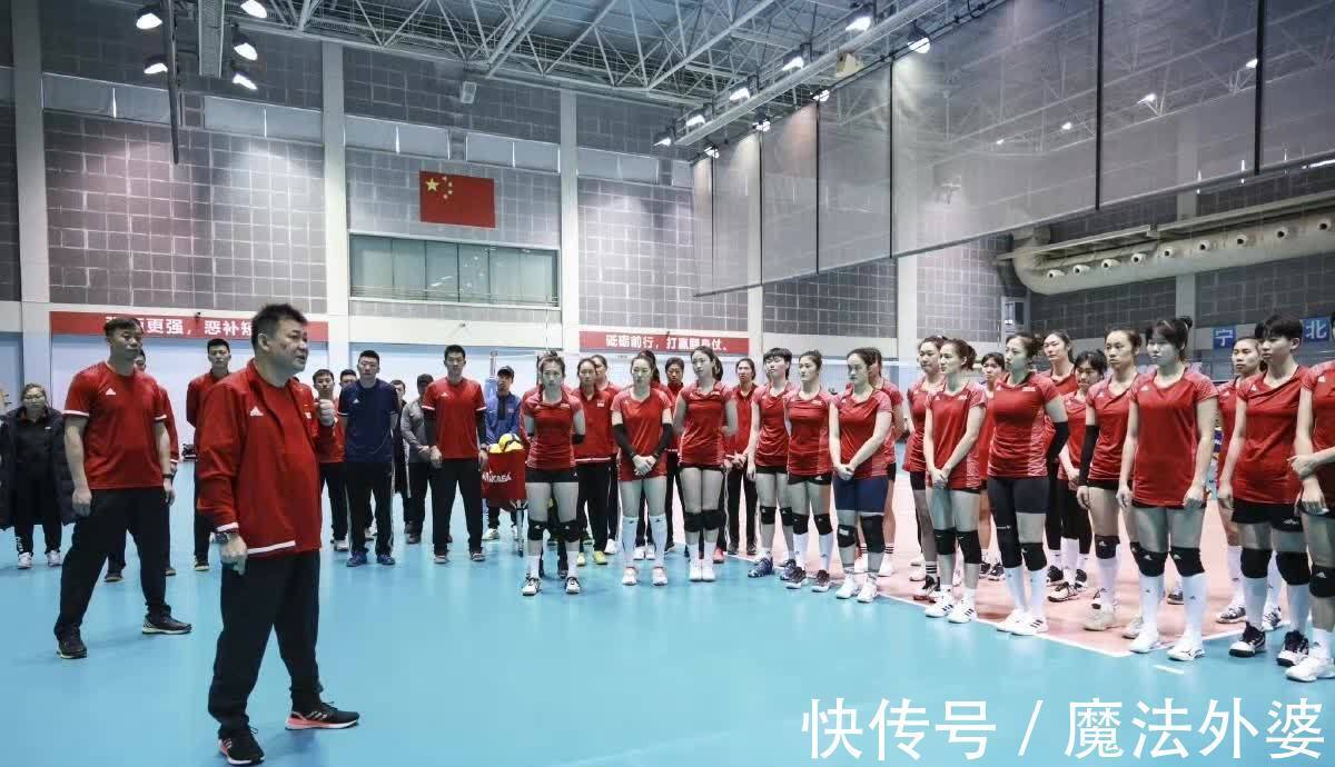 朱婷|蔡斌重塑中国女排?拿二传球员开刀,2位世界冠军或将成为过去式
