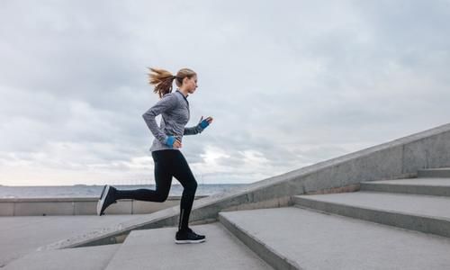 跑者|长期坚持跑步,是一种什么样的体验?三位跑者亲身经历告诉你