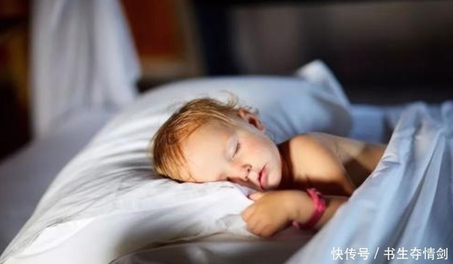 性格|哈佛研究：孩子的四种睡姿，暗示不同的性格，很多家长还不知道