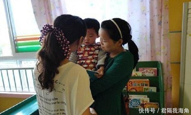 美美|幼儿园要求带水果,宝妈塞给女儿一个最贵的榴莲,第二天孩子哭了