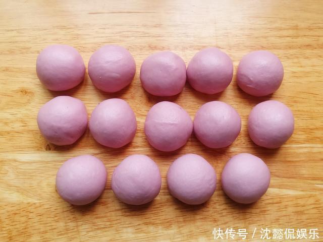 柔软|想吃华夫饼,学会此方法就够了,柔软香甜,内馅满满,味道超赞