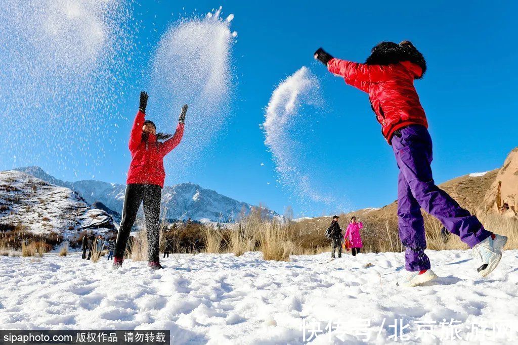 雪场|北京雪场陆续开门迎客，有些班车接送，还能免费教滑雪！