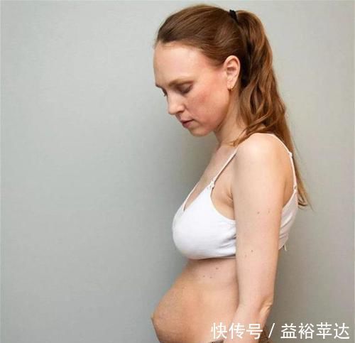 母爱|生完三胞胎后肚子却收不回去,国外宝妈的晒照,诠释伟大母爱