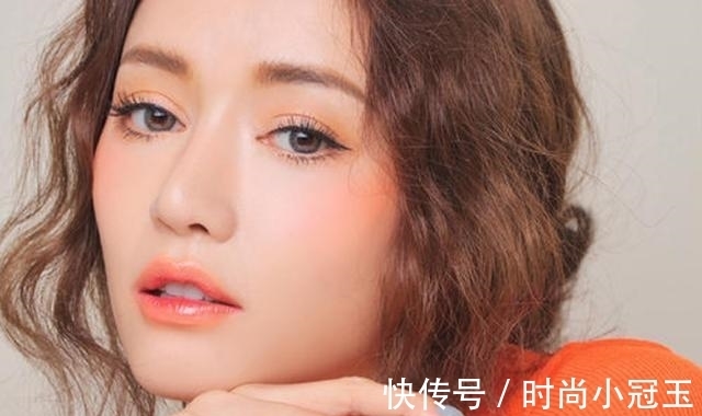 答案|为什么现在小城市女孩更爱化妆,大城市女生喜欢素颜?答案很心酸