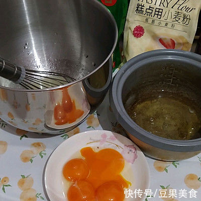 美味可口的蛋糕卷