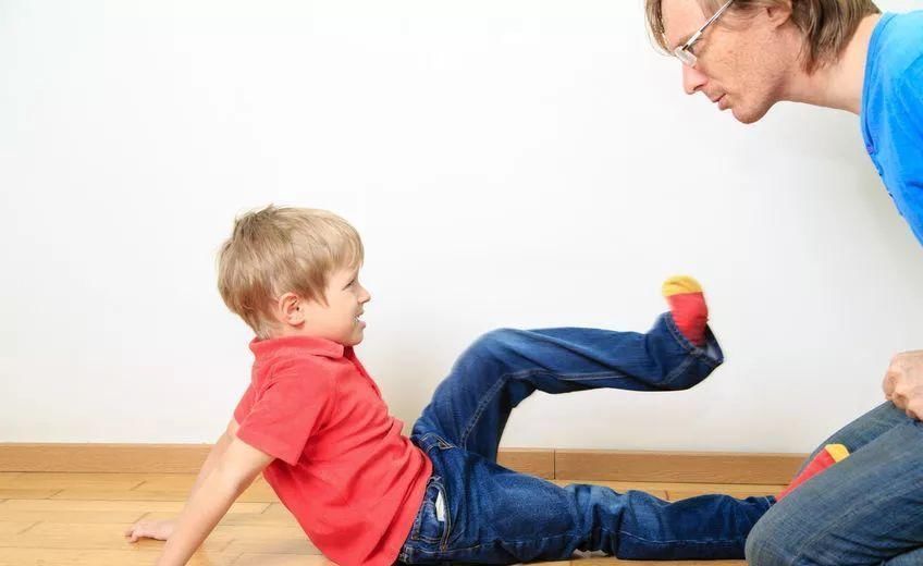 犯罪心理|清华退休教授:只要孩子小时候没有这3种“孬”表现,都是好苗子